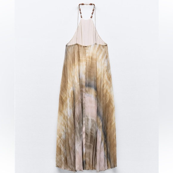 Tie dye halter pleated multicolored midi dress with beaded neck strap - Picture 6 of 11